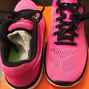 Women’s Pink Nike Flex